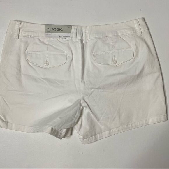 Liz Claiborne | NWT Classic White Shorts - Picture 5 of 6